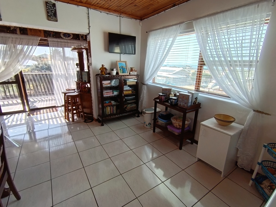 3 Bedroom Property for Sale in C Place Eastern Cape